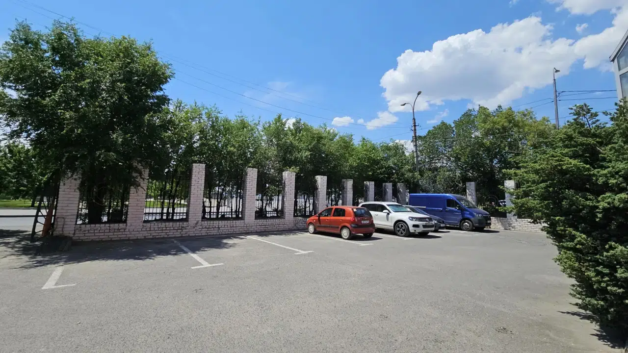 Gallery image